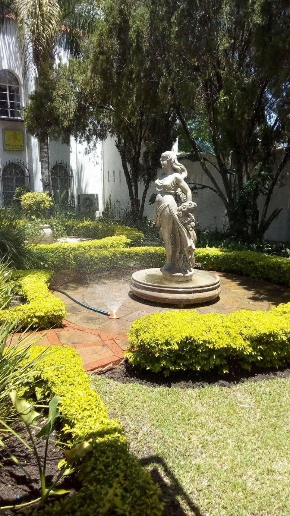 בריטס Casa Grande Guest Lodge מראה חיצוני תמונה
