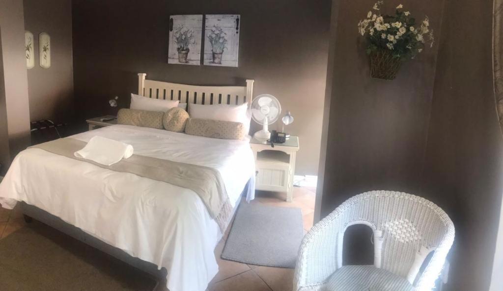 בריטס Casa Grande Guest Lodge מראה חיצוני תמונה
